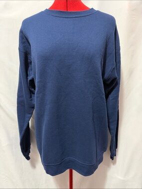 Hanes Men's Navy Blue Crewneck Sweatshirt